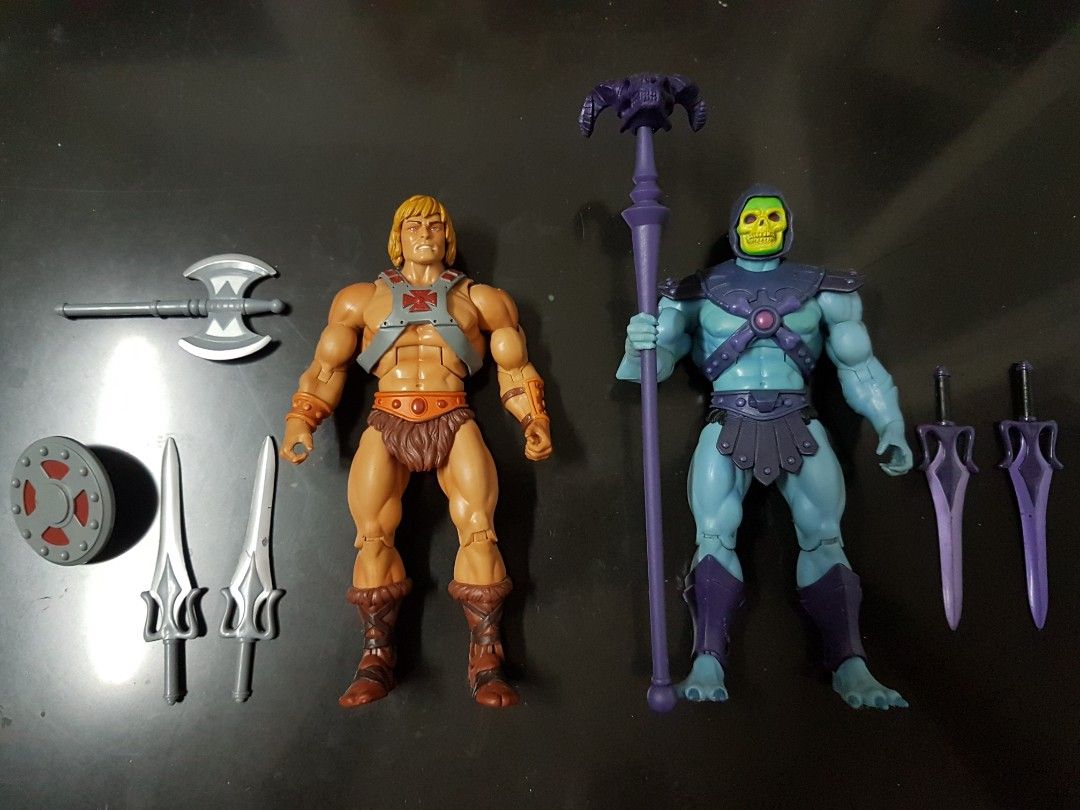 Motuc 1st release heman and skeletor set (Category: Figurines & Statues) located in Alaminos. Submitted by leeyoungjae11 (Listing ID 1277201049, Image 1). Description: motuc set 1st edition set only complete accessories.
