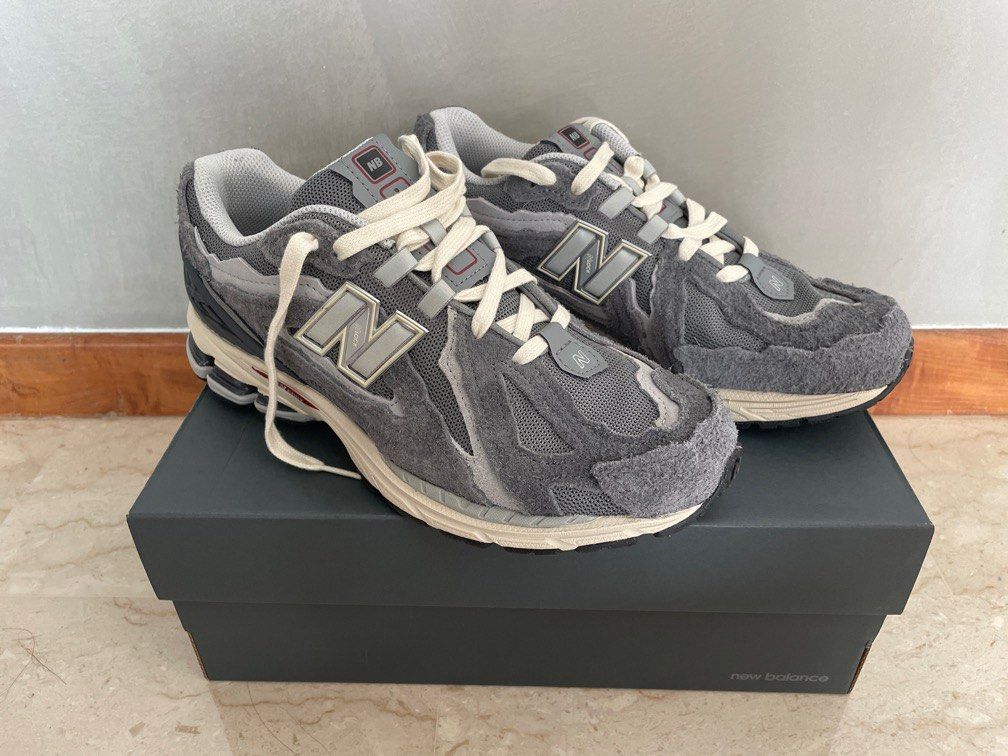ニューバランス New Balance 1906D Protection Pack Drak Gray New Balance 1906D 'Protection Pack' First Look - JustFreshKicks