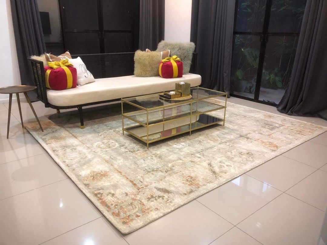 New Pottery Barn 8x10ft Large Nahla Hand Tufted Wool Rug Made in India