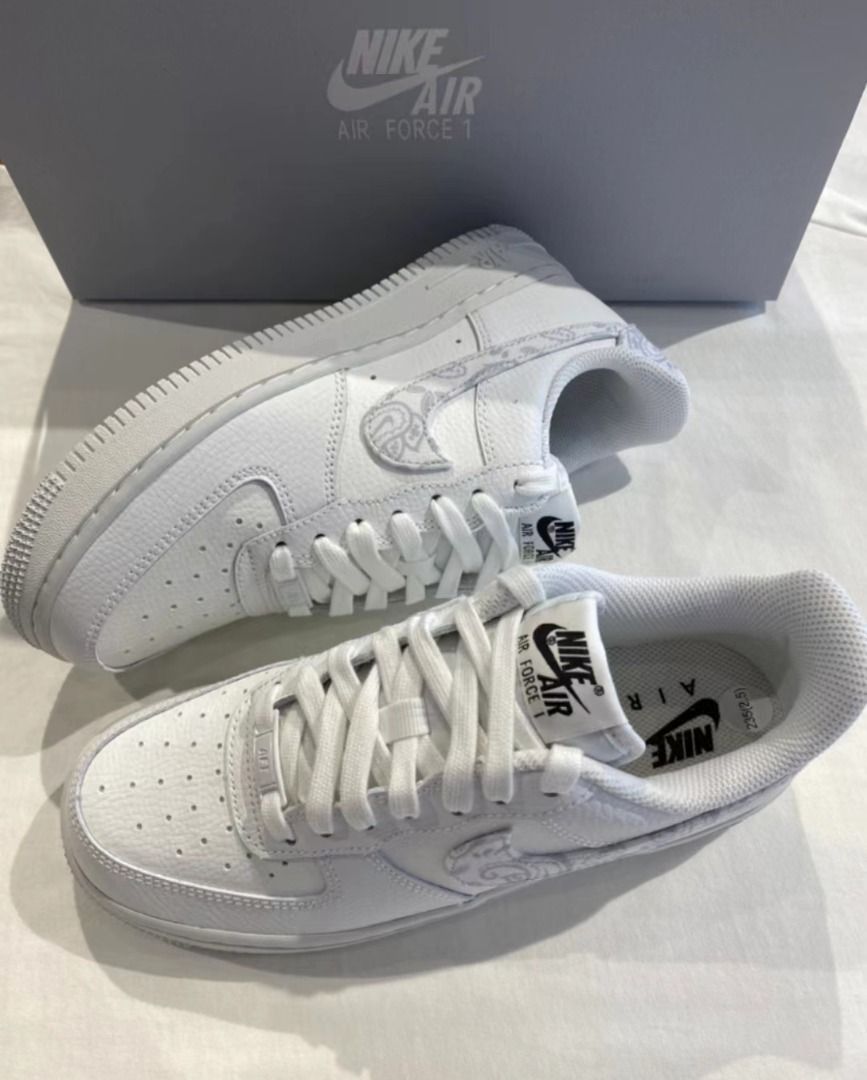 Nike Air Force 1 Low 07 ESS White Paisley Classic anti slip and wear resistant low top board shoes for women white gray Complete in size
