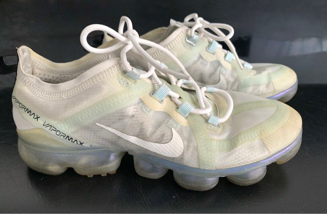 Ghost aqua hot sale nike vapormax