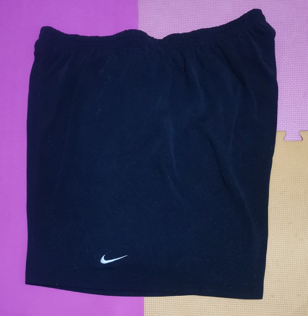 Nike cotton shorts, Men's Fashion, Bottoms, Shorts on Carousell