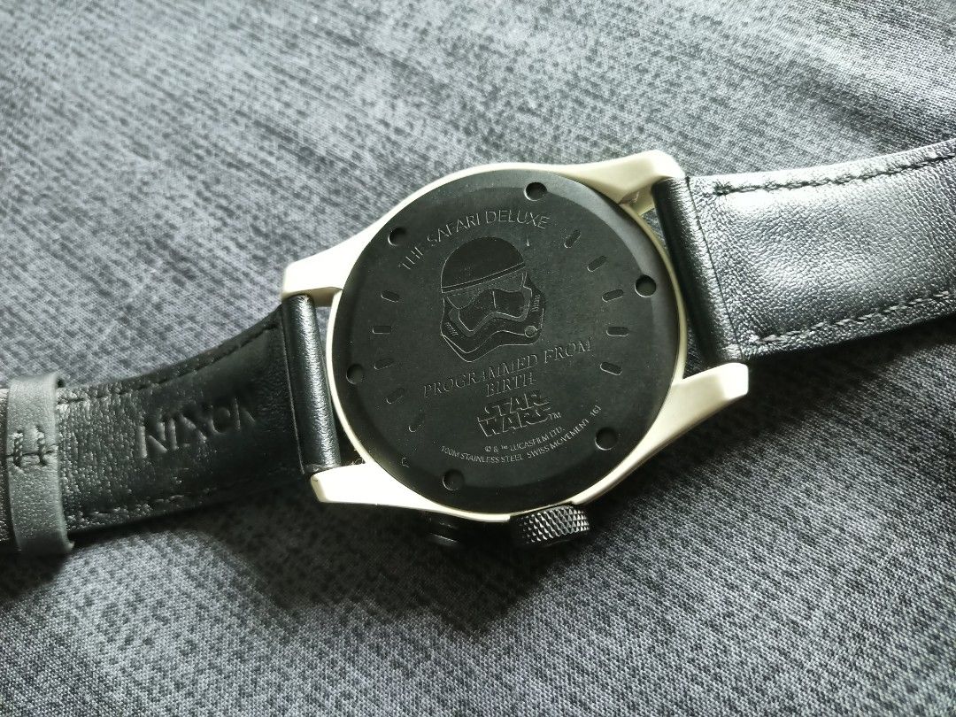Nixon safari on sale deluxe leather