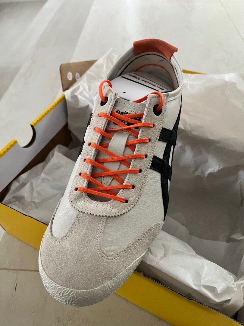 Onitsuka Tiger Mexico 66 SD sneakers (Category: Sneakers & Footwear) located in Singapore. Submitted by shaggymeh (Listing ID 1277176122, Image 3). Description: Brand new with box and tag. Mexico 66 SD.