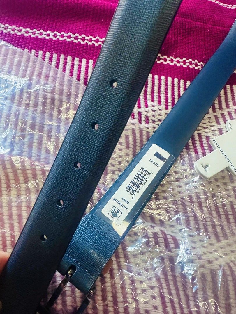 Original Penguin Belt Blue Size 32 (Category: Belts) located in Pasig City. Submitted by nrmntorres (Listing ID 1277135335, Image 3). Description: Original, narrow belt for men. Sent from the USA. Guaranteed original.