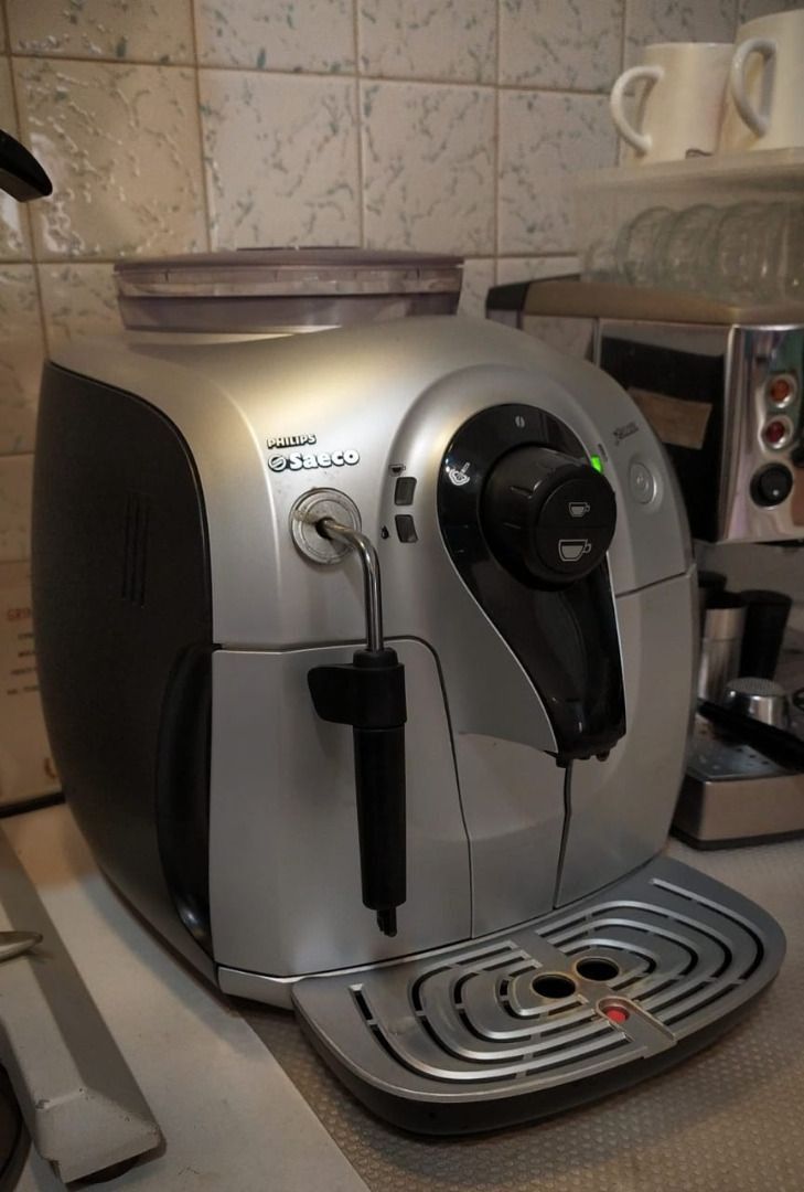 Cafeteira Expresso 15 Bar Philips Saeco - Xsmall Super HD8745