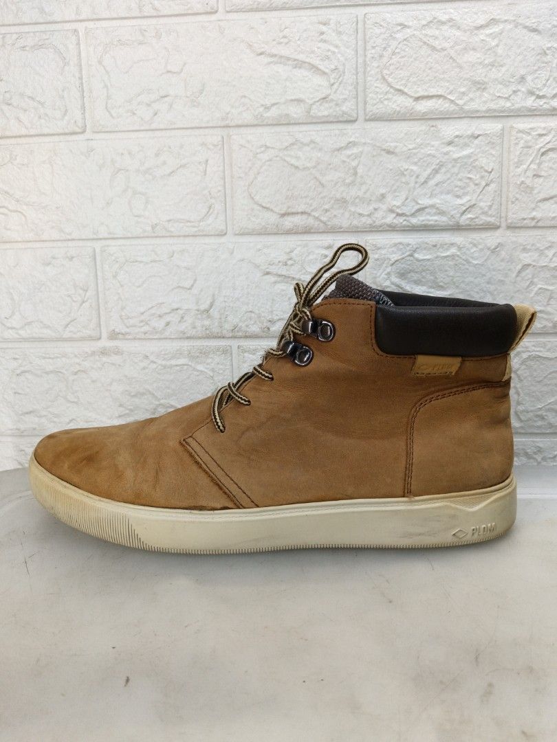 PLDM Boot Sports Equipment Hiking Camping on Carousell