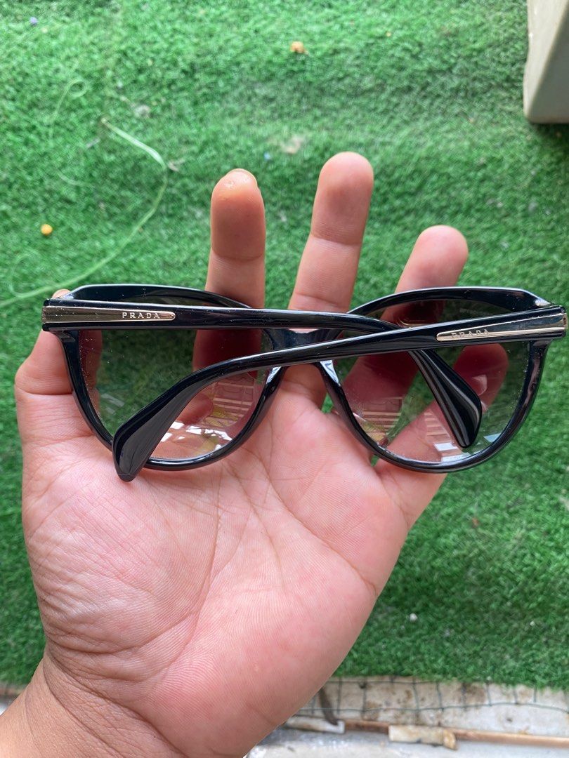 Prada gogal sales