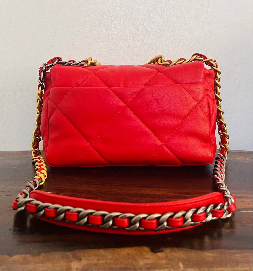 Chanel 19 clearance bag second hand