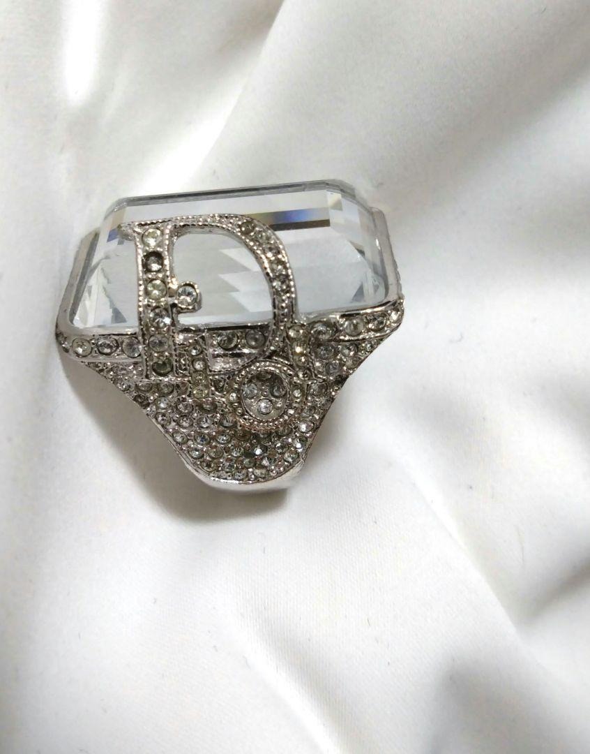 Rare Christian Dior logo ring crystal JP 11, Women's Fashion, Jewelry