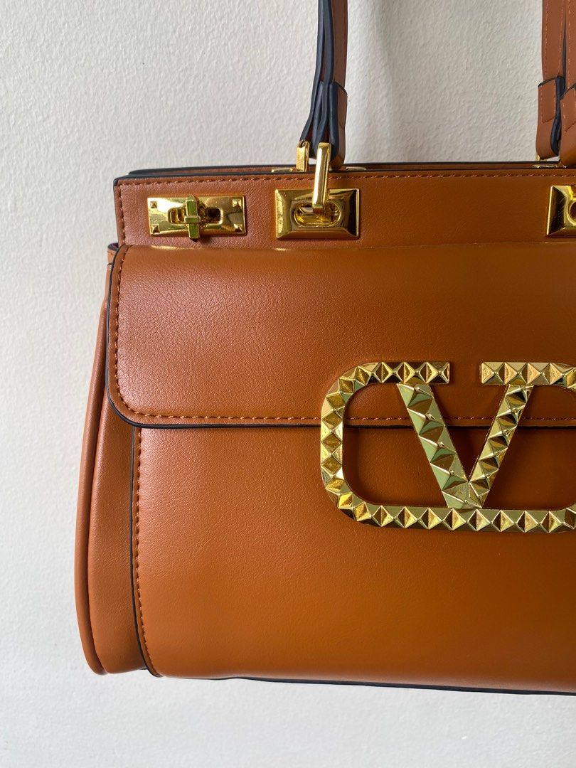 Valentino rockstud bag 2025 replica