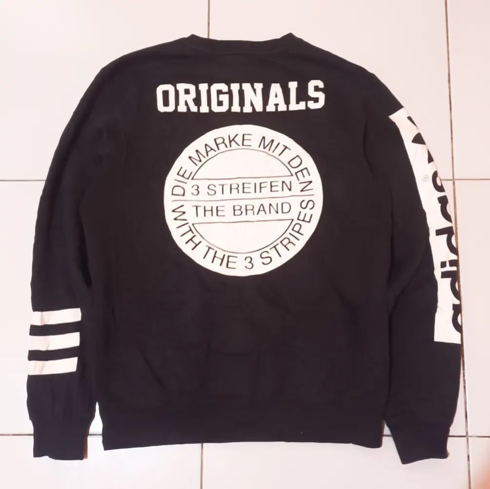 Harga crewneck best sale adidas original
