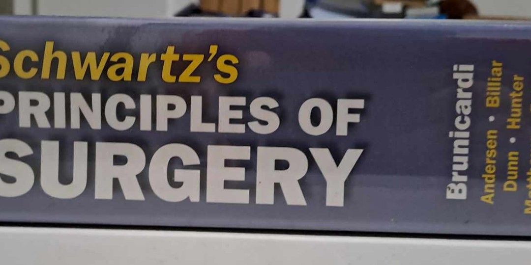 Schwartz Principles of Surgery (Category: Textbooks) located in Manila. Submitted by hopegab (Listing ID 1277157732, Image 2). Description: Schwartz Principles of Surgery 10th edition. Original hardbound copy. comes with disc..