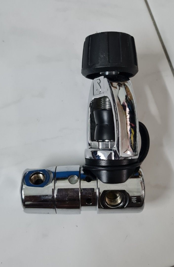 Scubapro MK10 1st stage scuba diving regulator