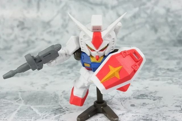 SD RX-78-2 Gundam Figure, Hobbies & Toys, Toys & Games on Carousell