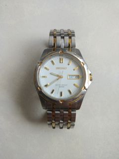 seiko mens day date dress watch gold tone