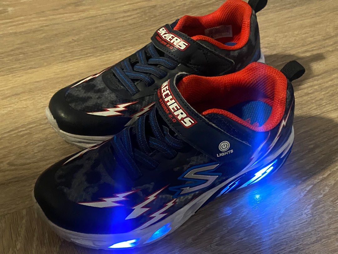 Mens light up shoes skechers sales