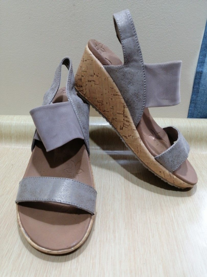 Skechers Size 7 Women Slingback Sandals Women s Fashion Footwear