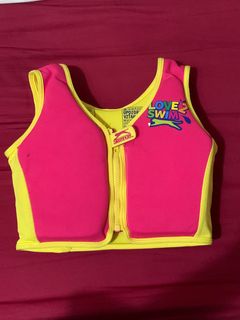 (Category: ) located in . Submitted by the.inside.closet (Listing ID 1277285756, Image 1). Description: .