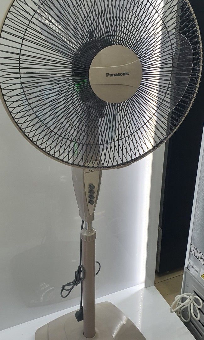 Stand Fan Panasonic, Furniture & Home Living, Lighting & Fans, Fans on