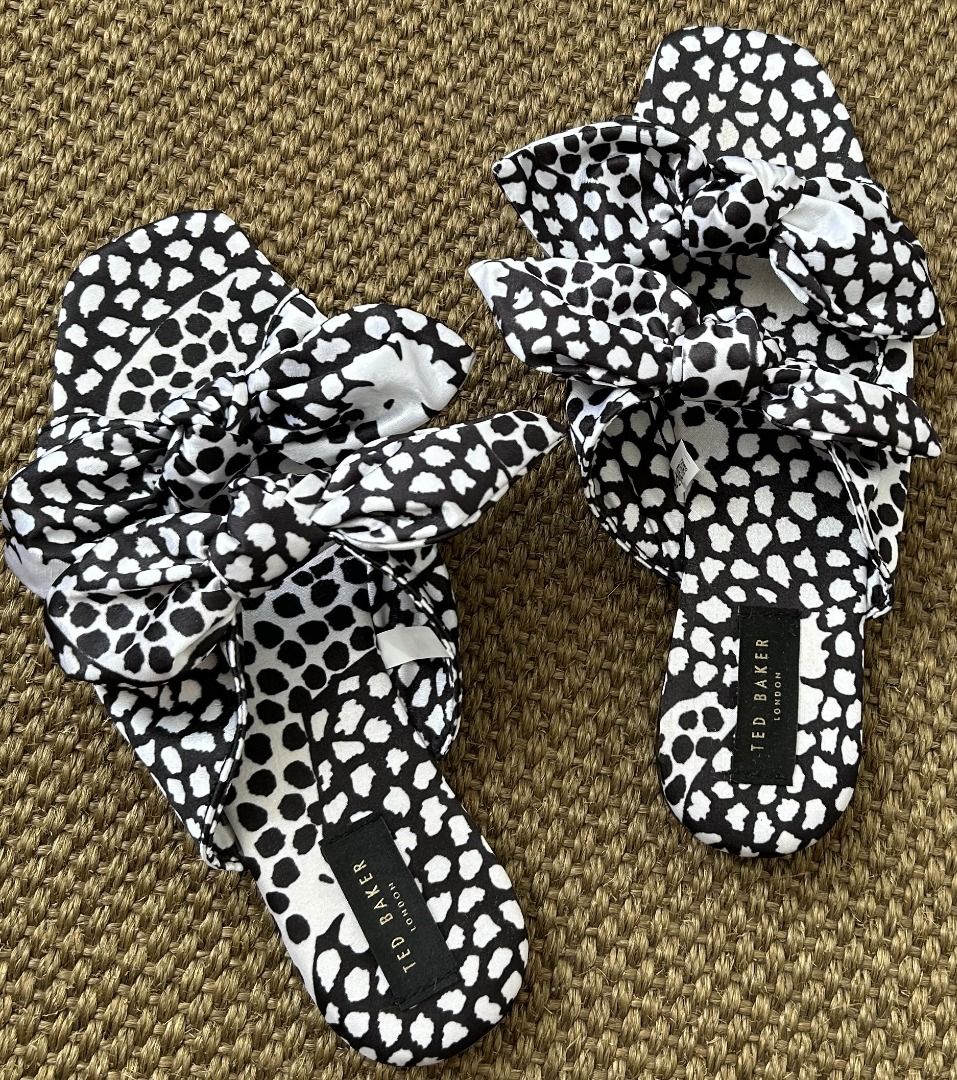 Ted baker hotsell london slides