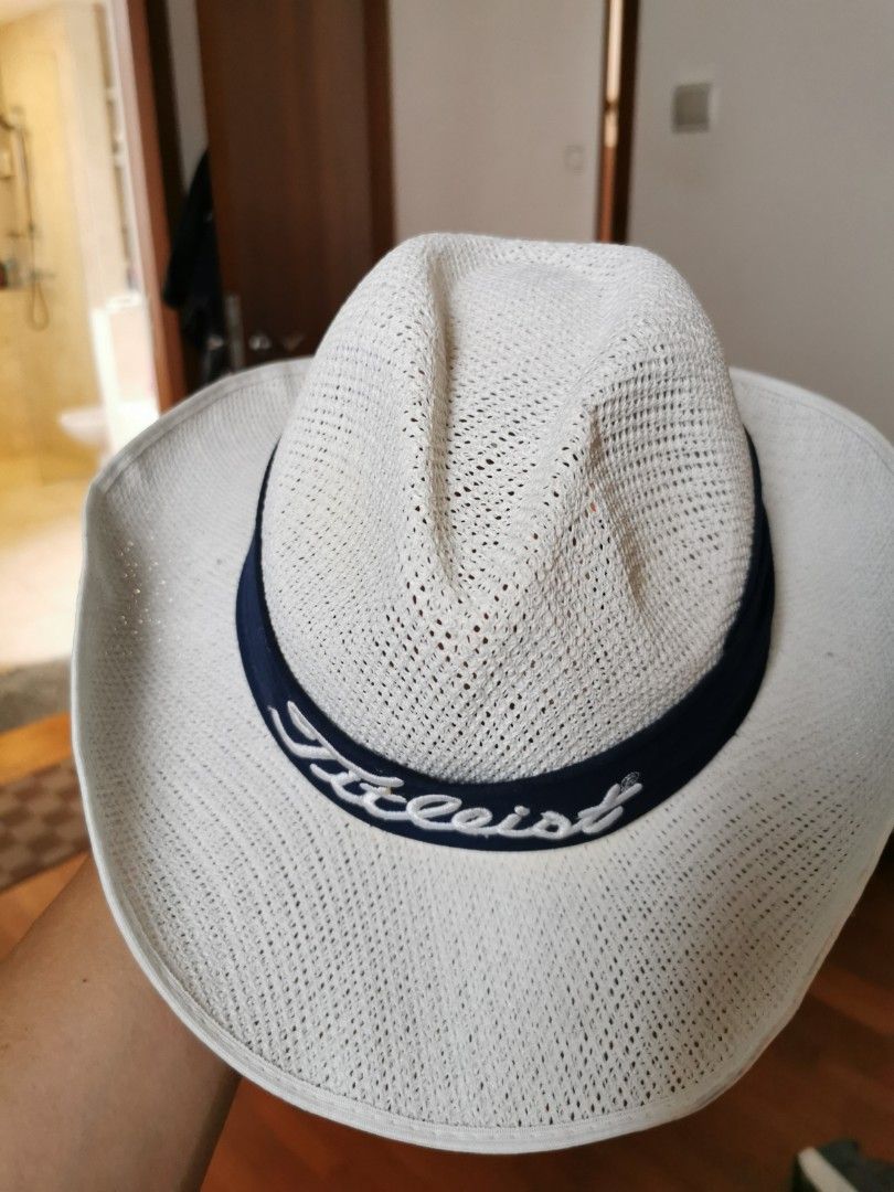 Titleist Cowboy Style White Hat Men s Fashion Watches