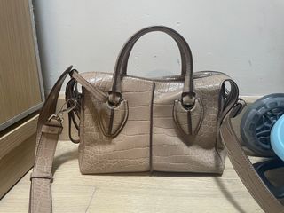 （分類：）位於 。 由 kennxc 提交（商品編號 1277246236，圖片 1）。簡介： 。