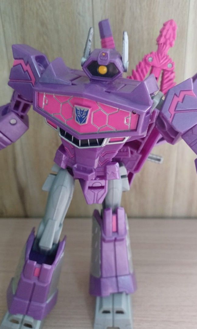 Transformers Cyberverse Ultra Class Decepticon Shockwave, Hobbies