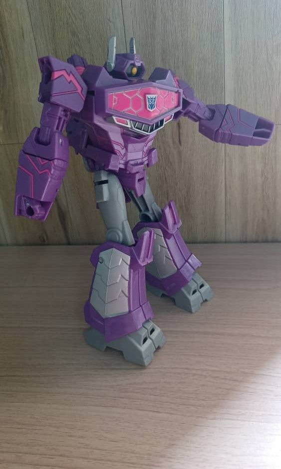 Transformers Cyberverse Ultra Class Decepticon Shockwave, Hobbies