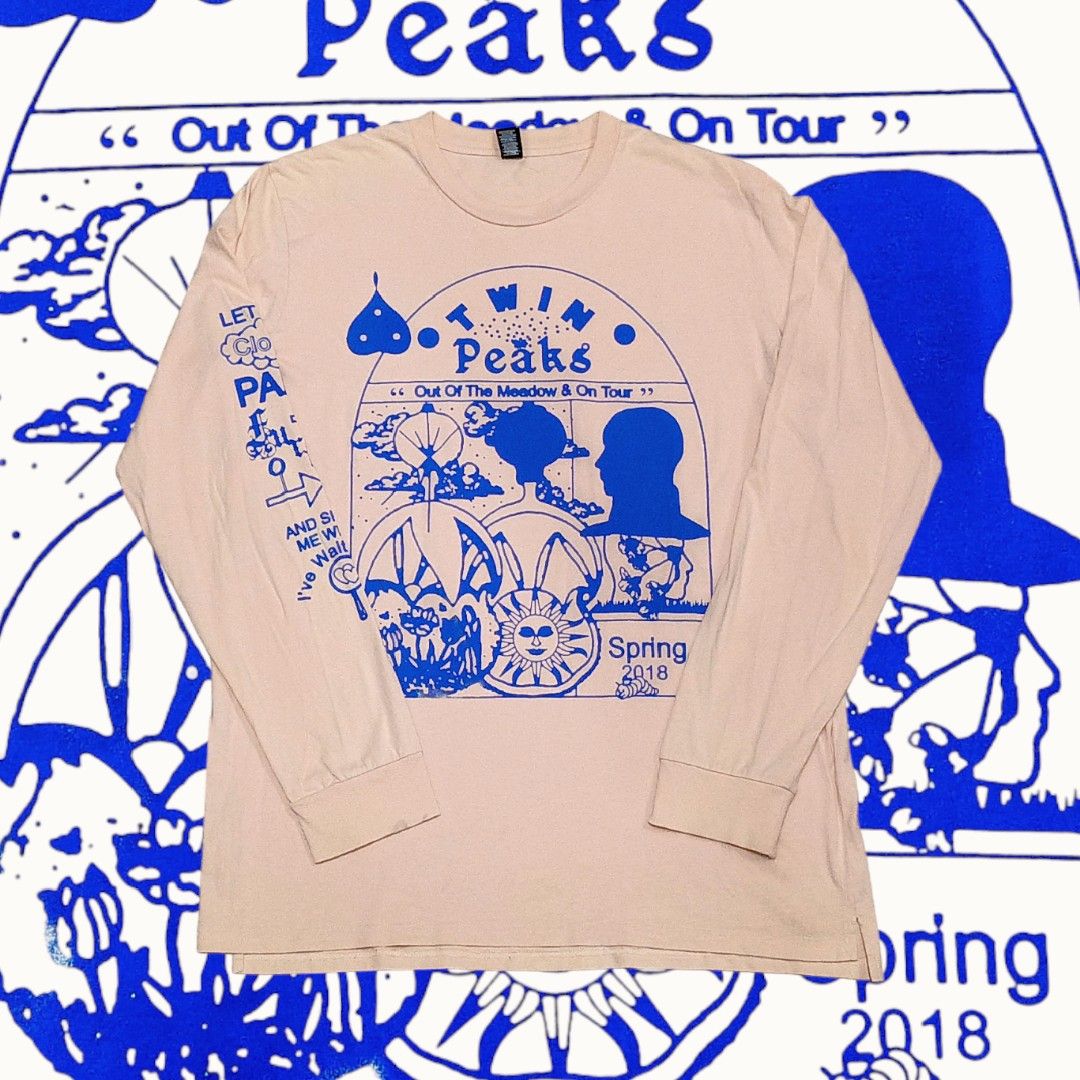 Twin peaks out of the meadow and on 2025 tour shirt