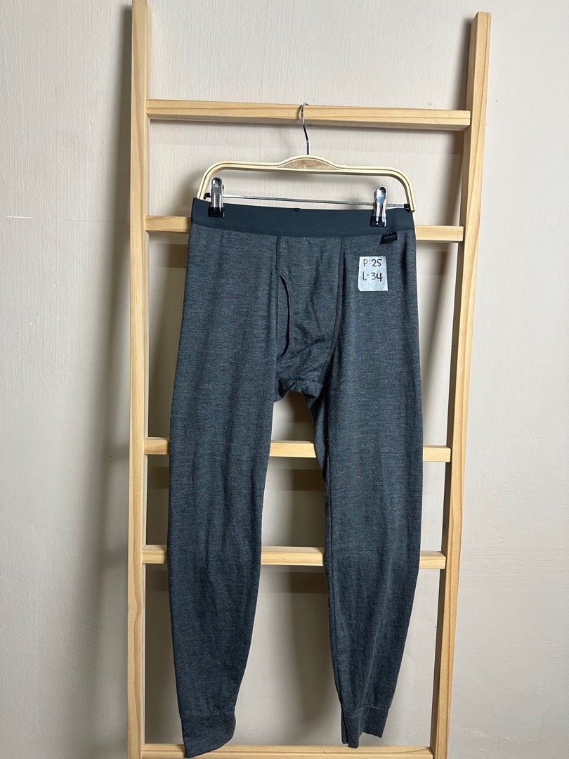 Uniqlo Heattech Tights, Men's Fashion, Bottoms, Trousers on Carousell