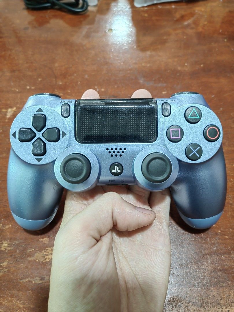 Used V2 DS4 Ps4 Controller Titanium blue