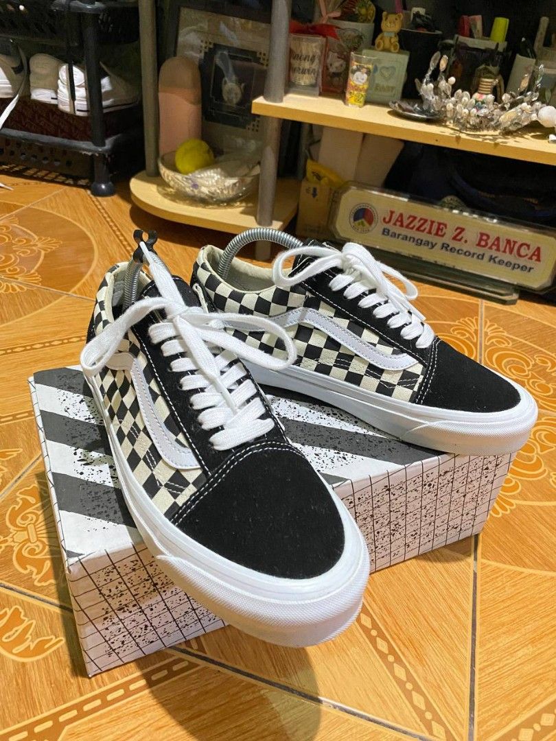 VANS VAULT OG OLD SKOOL LX CHECKERBOARD Men s Fashion Footwear