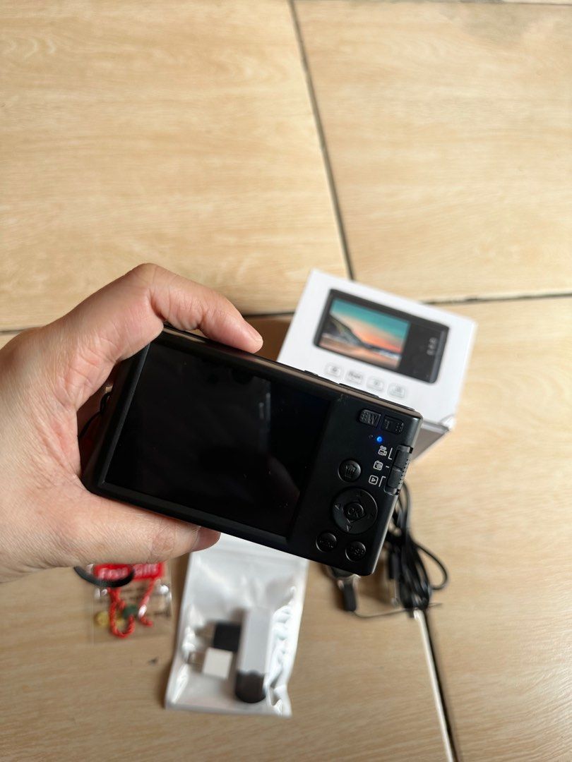 Vetek Camera, Photography, Cameras on Carousell