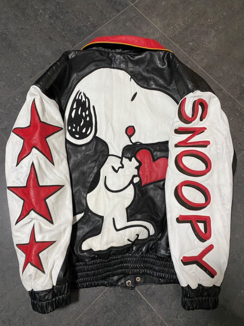 VINTAGE 90s SNOOPY DOGG PEANUTS LEATHER CARTOON COMIC, Men's Fashion