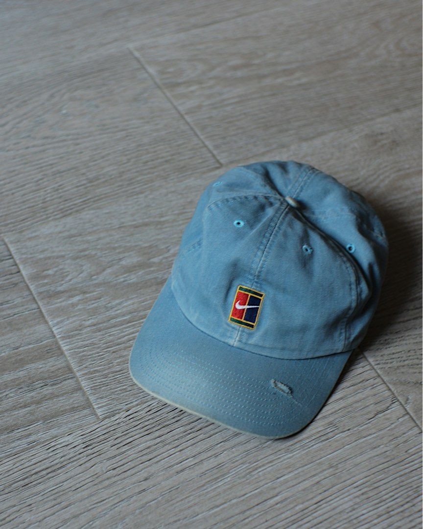 nike court vintage cap