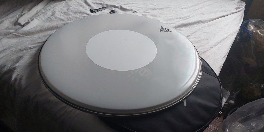 Weatherking Controlled Sound Base Head 26" inches (Category: Musical Instruments) located in Pasig City. Submitted by maximustro01528 (Listing ID 1277202109, Image 2). Description: Good evening po!! Like new drum head that was bought at JB music but used lightly. Glue is not broken and is currently stored well. Offers/trades accepted : ).