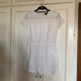 (Category: ) located in . Submitted by ea.preloved (Listing ID 1277124266, Image 1). Description: .