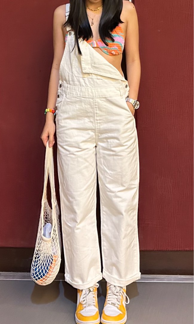 White overall jumper 2025