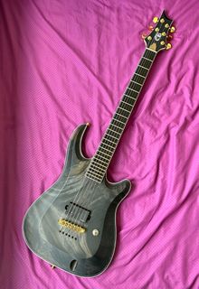 (Category: ) located in . Submitted by earbleedguitars (Listing ID 1277168240, Image 1). Description: .