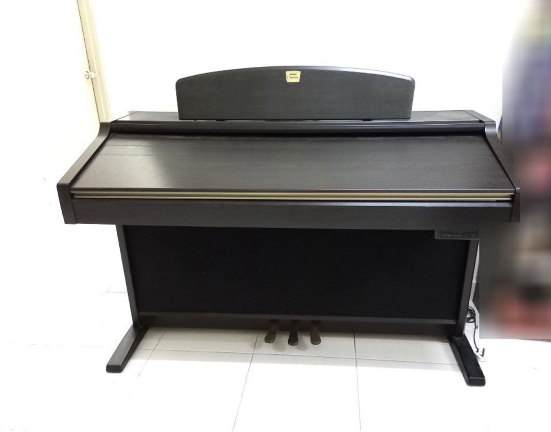 Yamaha clavinova cheap clp 611