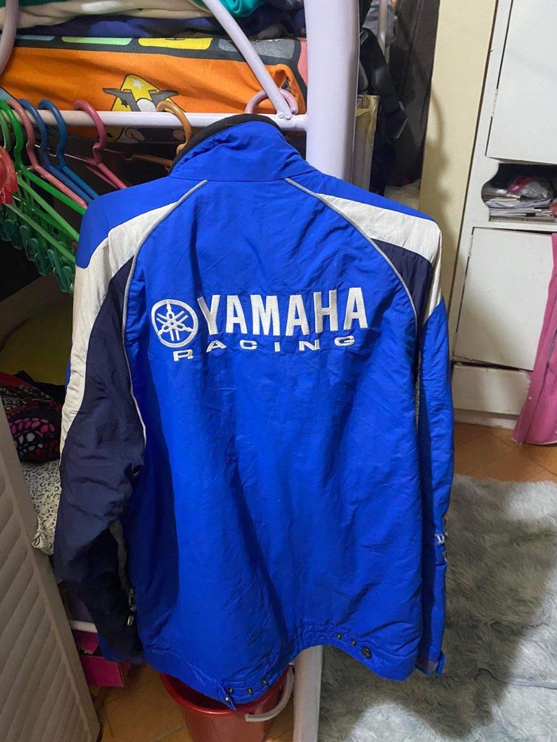 YAMAHA RACING (Category: Coats, Jackets and Outerwear) located in Bulacan. Submitted by ZanePatrick (Listing ID 1277261872, Image 2). Description: Best fit Large Issue zipper sa bulsa.