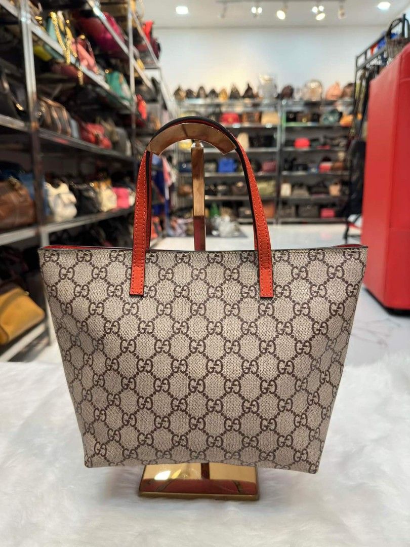 Gucci bag small size online