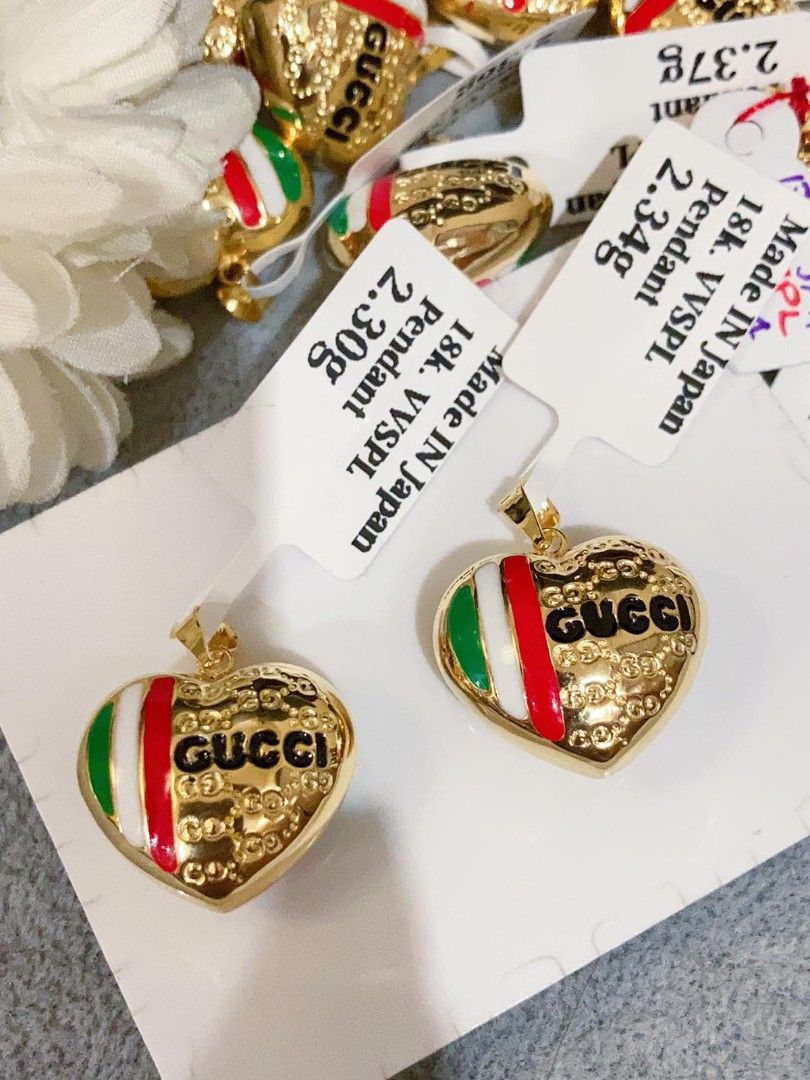 18k yg Gucci pendant