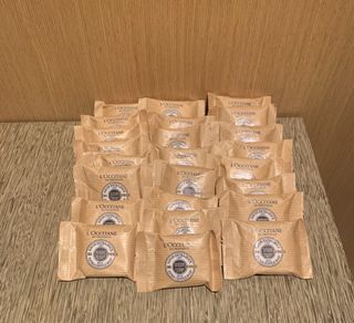 (Kategori: ) berada di . Dikirim oleh pinkfleur8 (ID iklan 1277450663, Gambar 1). Deskripsi: .