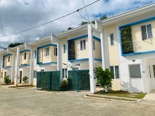 3BR House with 2 Toilet and Carport for sale in Bulacan