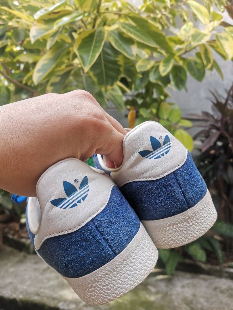 Adidas Gazelle 85 Bluebird (Category: Sneakers) located in Digos. Submitted by northjnav (Listing ID 1277448450, Image 3). Description: Sellin my gazelles since naka store lg sa rack. Used only thrice sa malls. I lost the box, the same as my other shoes as I place all of my shoes sa shoe rack ko. condition: 9/10 the pair still looks brand new and all, I gave it a 9 since tagal na to saken, around 8 months already. Bought it @ adidas ph as an alte
