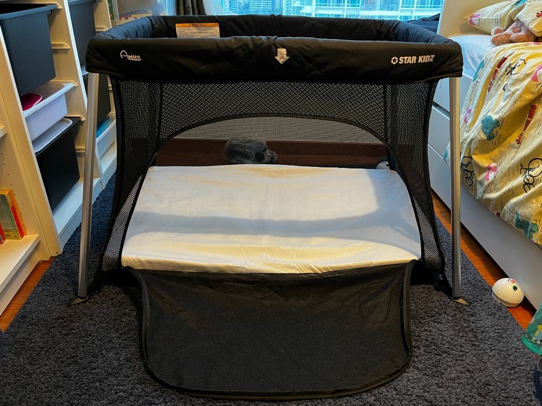 Amico Plus Light Travel Cot Portacot - Black - Star Kidz