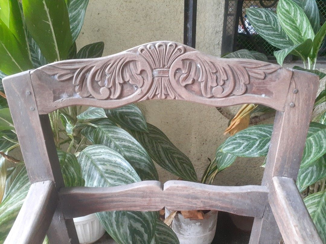 Antique solihiya chair (Category: Chairs) located in Las Pinas. Submitted by tammyboy (Listing ID 1277393819, Image 2). Description: an antique solihiya chair for restoration.