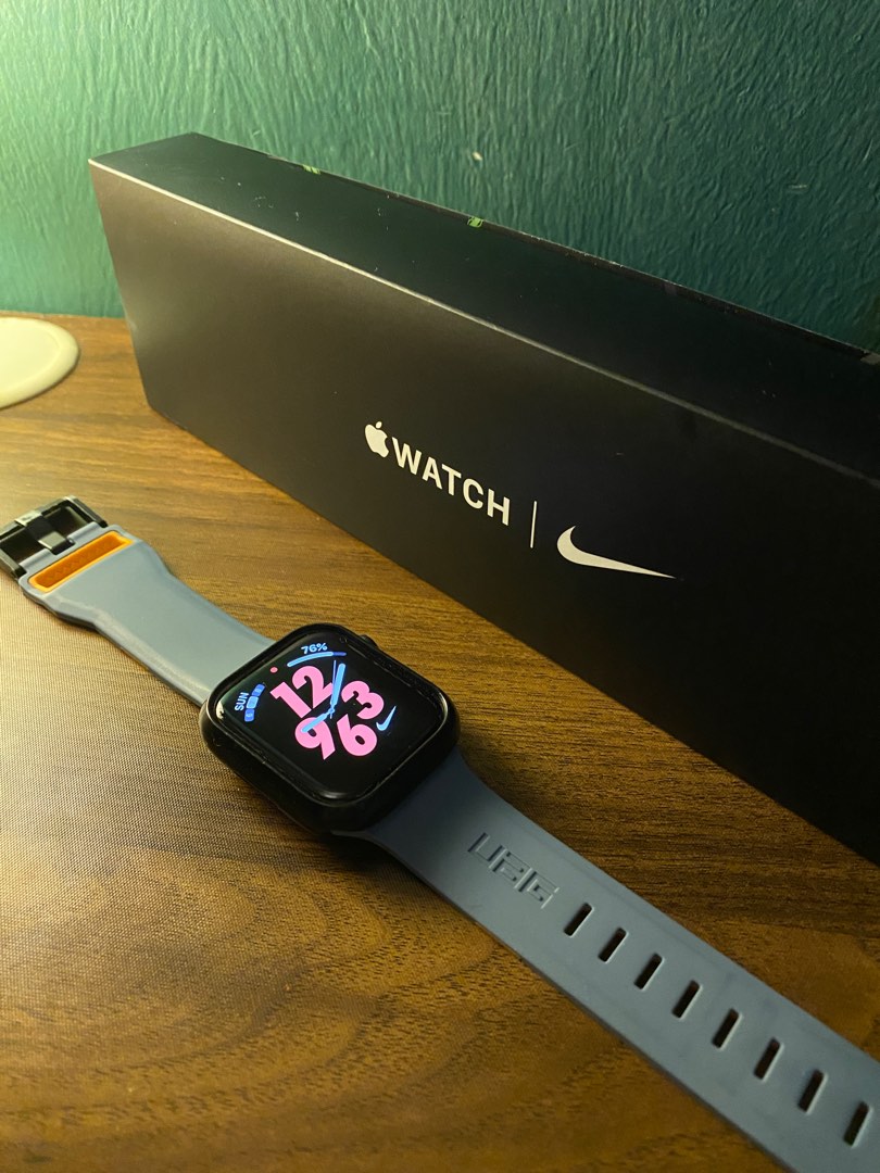 Apple watch 4 cheap nike+ 44